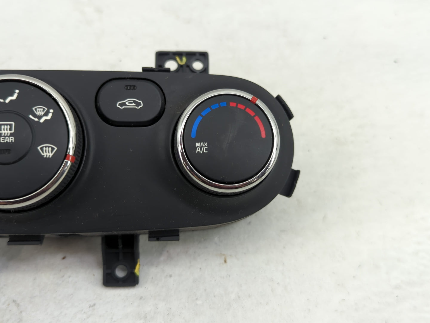 2014-2016 Kia Forte Climate Control Module Temperature AC/Heater Replacement P/N:97250-A7252WK 97250-A7XXX Fits OEM Used Aut