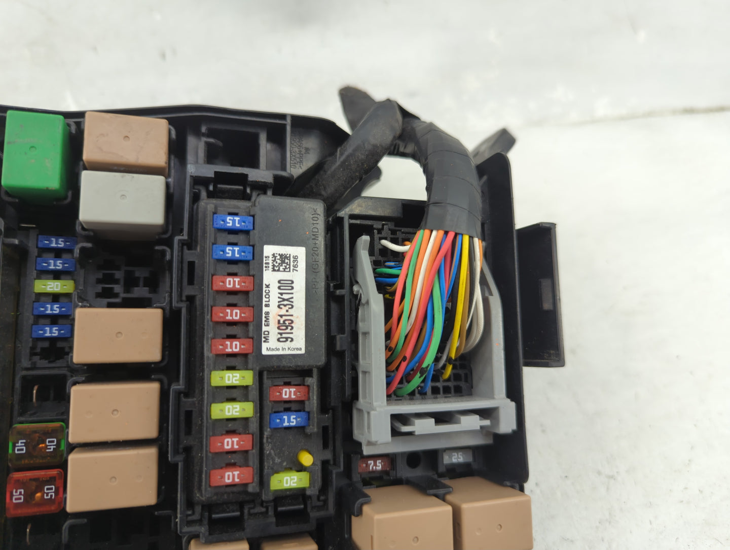 2014-2016 Kia Forte Fusebox Fuse Box Panel Relay Module P/N:91951-3X100 91950-3X510 Fits Fits 2014 2015 2016 OEM Used Auto P