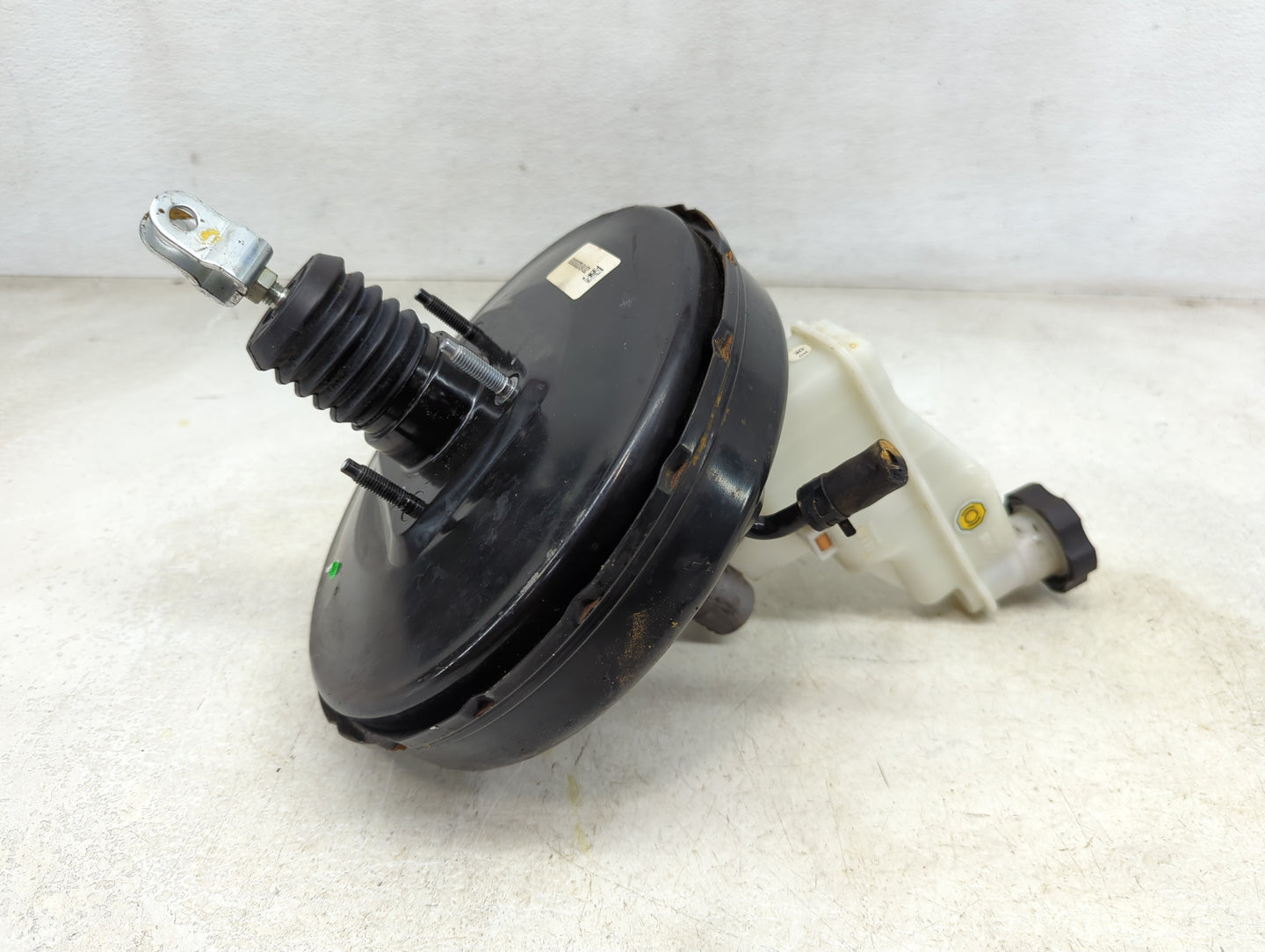 2014-2014 Kia Forte Power Brake Booster Oem - Oemusedautoparts1.com