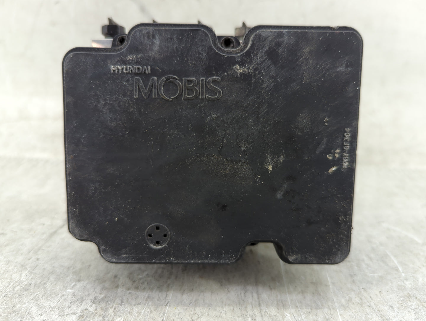 2014-2016 Kia Forte ABS Pump Control Module Replacement P/N:A7589-30850 A7589-20850, 58920-A7500 Fits Fits 2014 2015 2016 OE