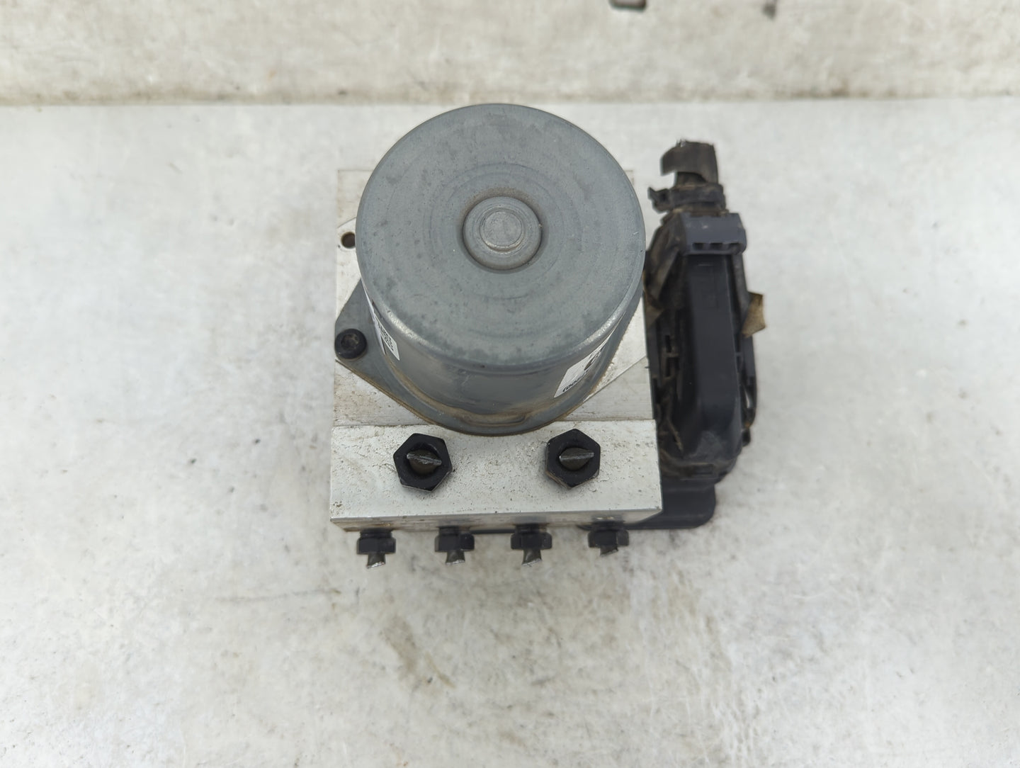 2014-2016 Kia Forte ABS Pump Control Module Replacement P/N:58900-A7200 A7589-20500, 58970-A7200 Fits Fits 2014 2015 2016 OE