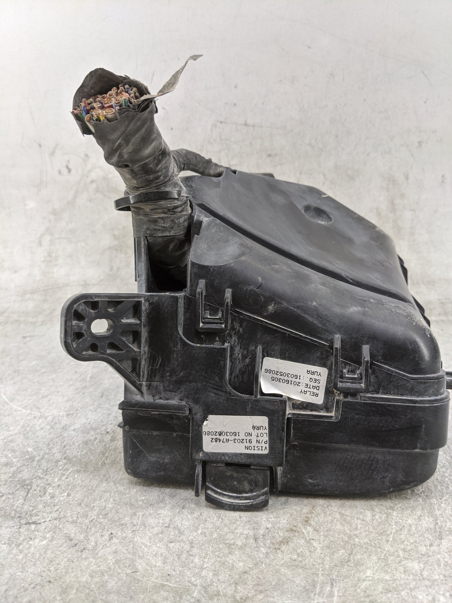 2014-2016 Kia Forte Fusebox Fuse Box Panel Relay Module P/N:91951-3X100 91203-A7482, 91950-A7221 Fits Fits 2014 2015 2016 OE
