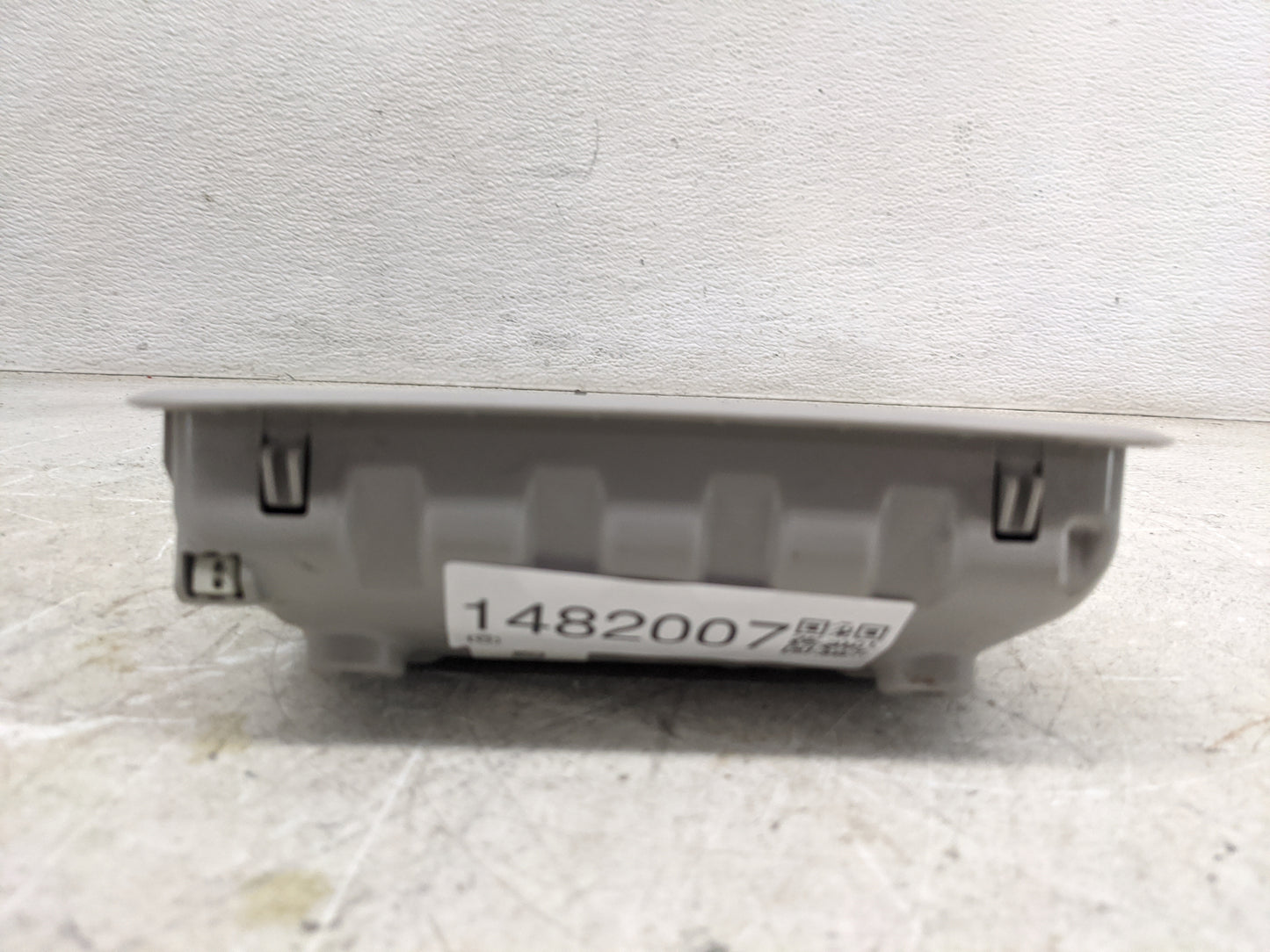 2014-2018 Kia Forte Overhead Roof Console Gray 1482007 - Oemusedautoparts1.com