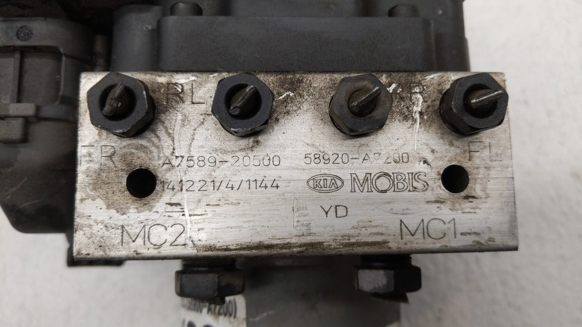 2014-2016 Kia Forte Anti-Lock Brake ABS Pump Module Actuator OEM P/N:58900-A7200 58920-A7200 Fits Fits 2014 2015 2016 OEM Us