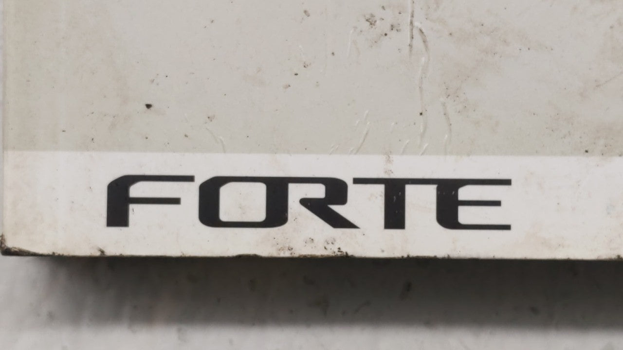 2016 Kia Forte Owners Manual Book Guide P/N:GA7O-EU59D OEM Used Auto Parts - Oemusedautoparts1.com