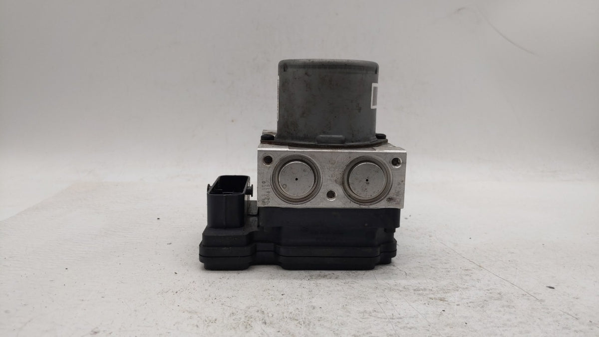 2014-2016 Kia Forte Anti-Lock Brake ABS Pump Module Actuator OEM P/N:58900-A7200 58920-A7200 Fits Fits 2014 2015 2016 OEM Us