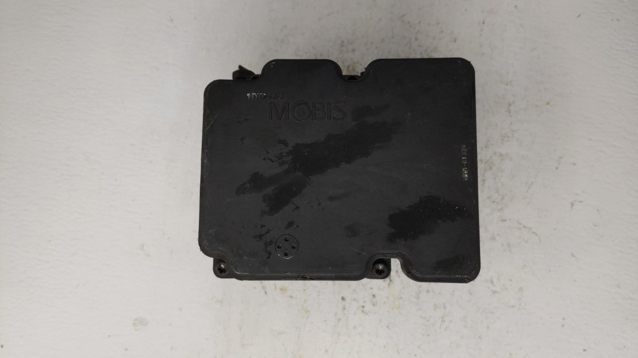 2014-2016 Kia Forte ABS Pump Control Module Replacement P/N:58900-A7200 58920-A7200 Fits Fits 2014 2015 2016 OEM Used Auto P