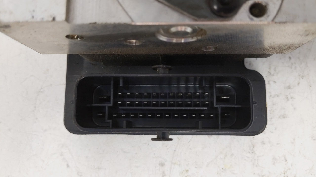 2014-2016 Kia Forte ABS Pump Control Module Replacement P/N:58900-A7200 58920-A7200 Fits Fits 2014 2015 2016 OEM Used Auto P