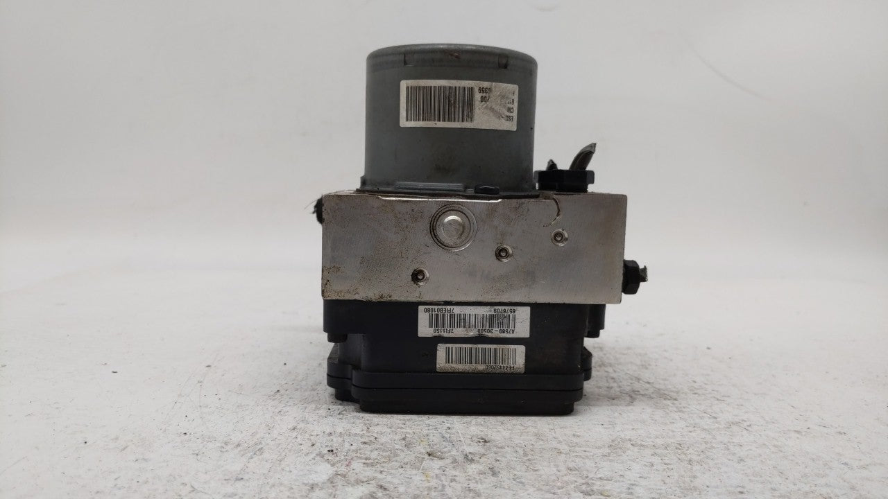 2014-2016 Kia Forte ABS Pump Control Module Replacement P/N:58900-A7200 58920-A7200 Fits Fits 2014 2015 2016 OEM Used Auto P