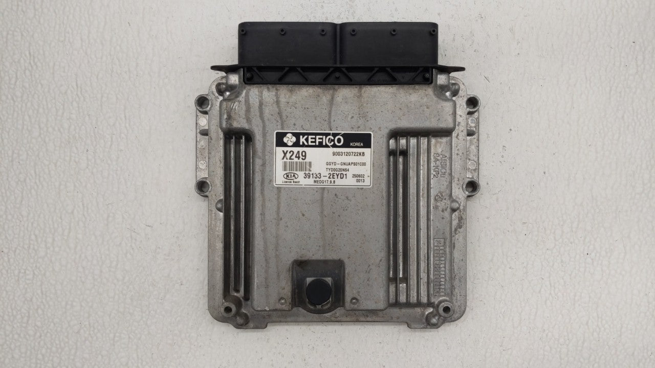 2016 Kia Forte PCM Engine Control Computer ECU ECM PCU OEM P/N:39133-2EYD1 39133-2EYB7 Fits OEM Used Auto Parts - Oemusedaut