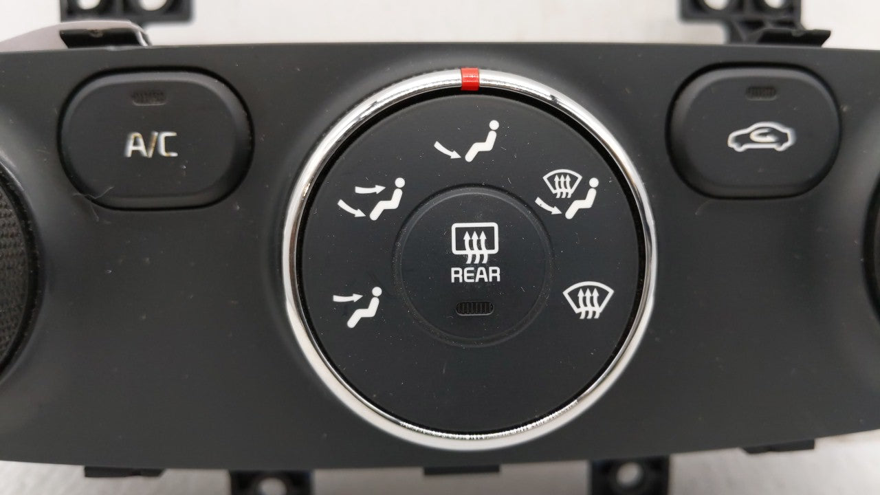 2014-2016 Kia Forte Climate Control Module Temperature AC/Heater Replacement P/N:97250-A7051WK 97250-B0AA0 Fits OEM Used Aut