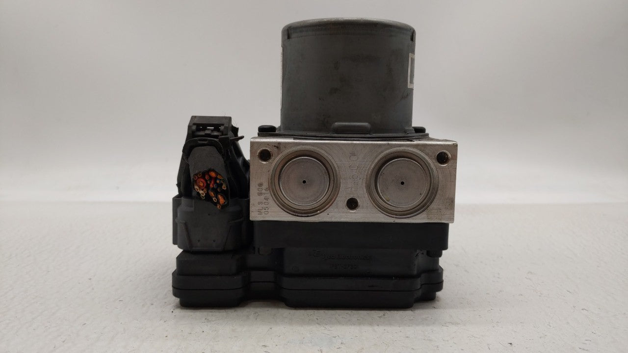 2014-2016 Kia Forte ABS Pump Control Module Replacement P/N:58900-A7200 58920-A7200 Fits Fits 2014 2015 2016 OEM Used Auto P