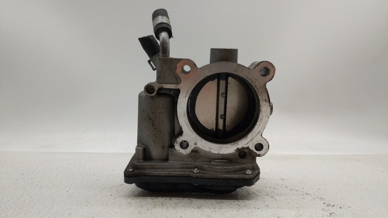 2014-2016 Kia Forte Throttle Body P/N:35100-2E400 Fits Fits 2012 2013 2014 2015 2016 2018 2019 OEM Used Auto Parts - Oemused
