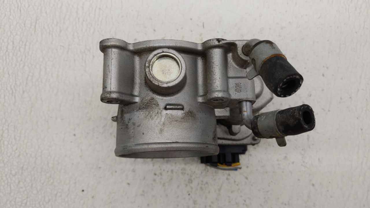 2014-2018 Kia Forte Throttle Body P/N:35100-2E000 Fits Fits 2011 2012 2013 2014 2015 2016 2017 2018 2019 OEM Used Auto Parts
