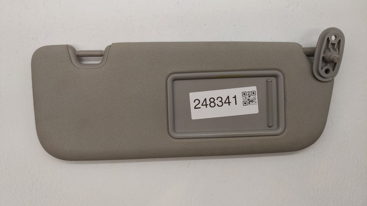 2014-2016 Kia Forte Sun Visor Shade Replacement Passenger Right Mirror Fits Fits 2014 2015 2016 OEM Used Auto Parts - Oemuse