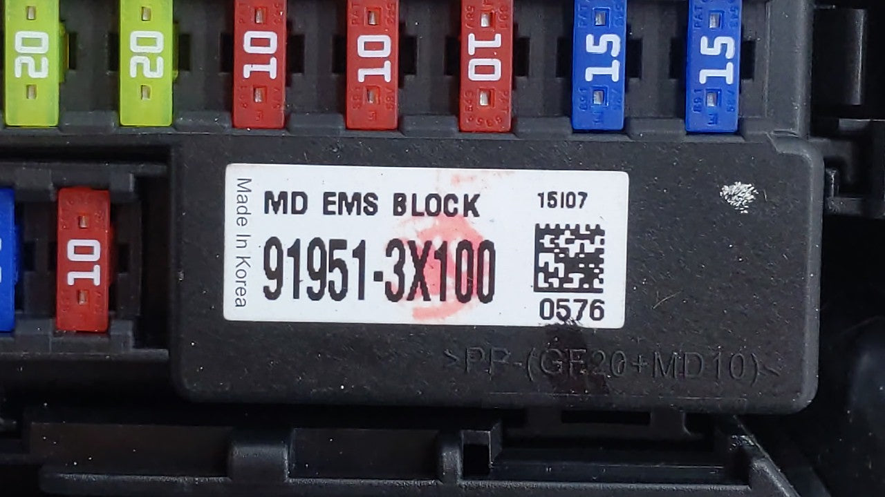 2014-2016 Kia Forte Fusebox Fuse Box Panel Relay Module P/N:91204-A7992 91204-A7630 Fits Fits 2014 2015 2016 OEM Used Auto P