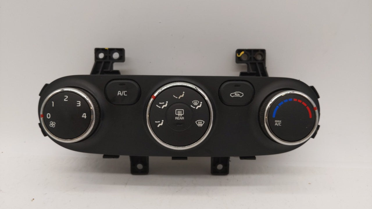 2014-2016 Kia Forte Climate Control Module Temperature AC/Heater Replacement P/N:97250-A7051WK 97250-B0AA0 Fits OEM Used Aut