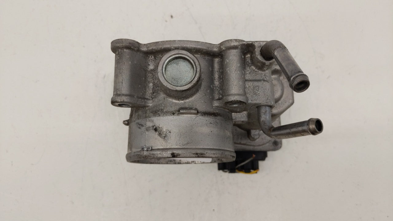 2014-2018 Kia Forte Throttle Body P/N:35100-2E000 Fits Fits 2011 2012 2013 2014 2015 2016 2017 2018 2019 OEM Used Auto Parts