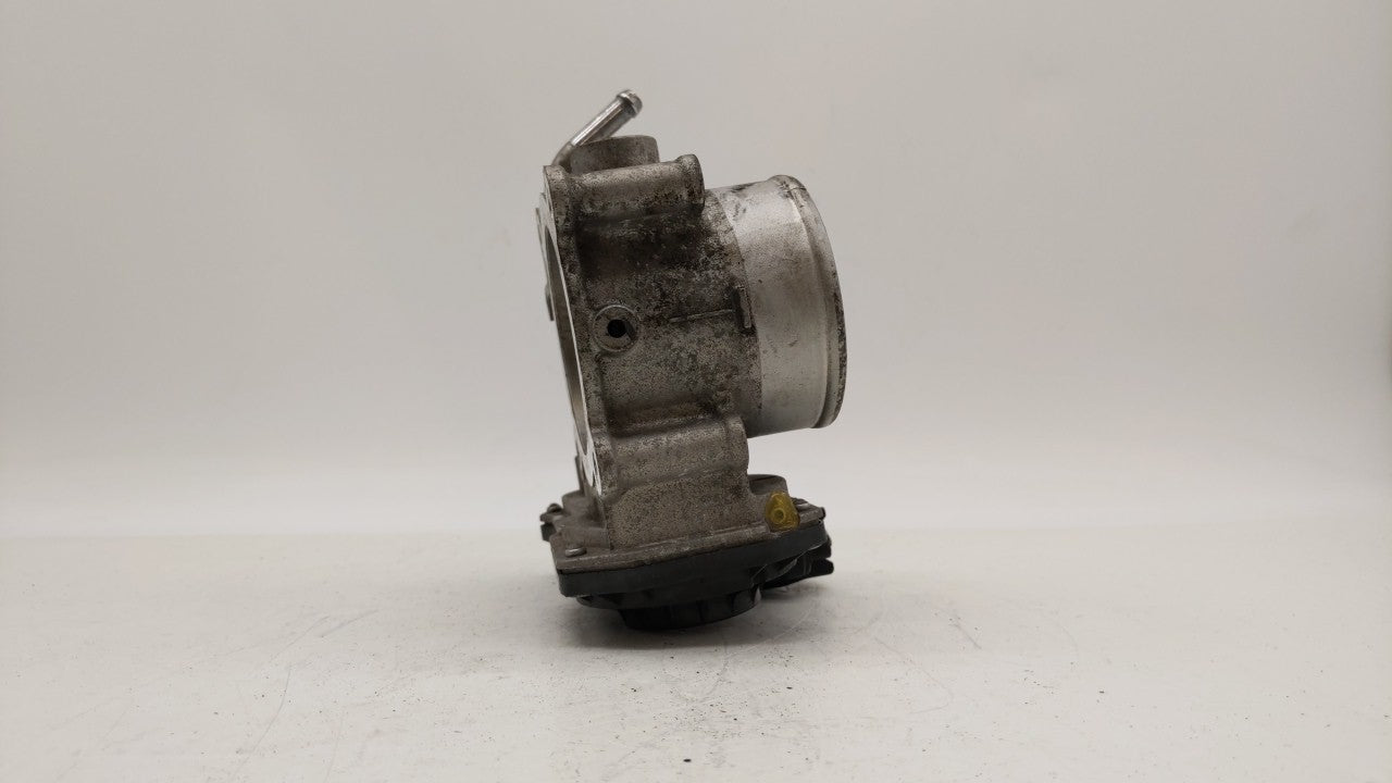 2014-2018 Kia Forte Throttle Body P/N:35100-2E000 Fits Fits 2011 2012 2013 2014 2015 2016 2017 2018 2019 OEM Used Auto Parts