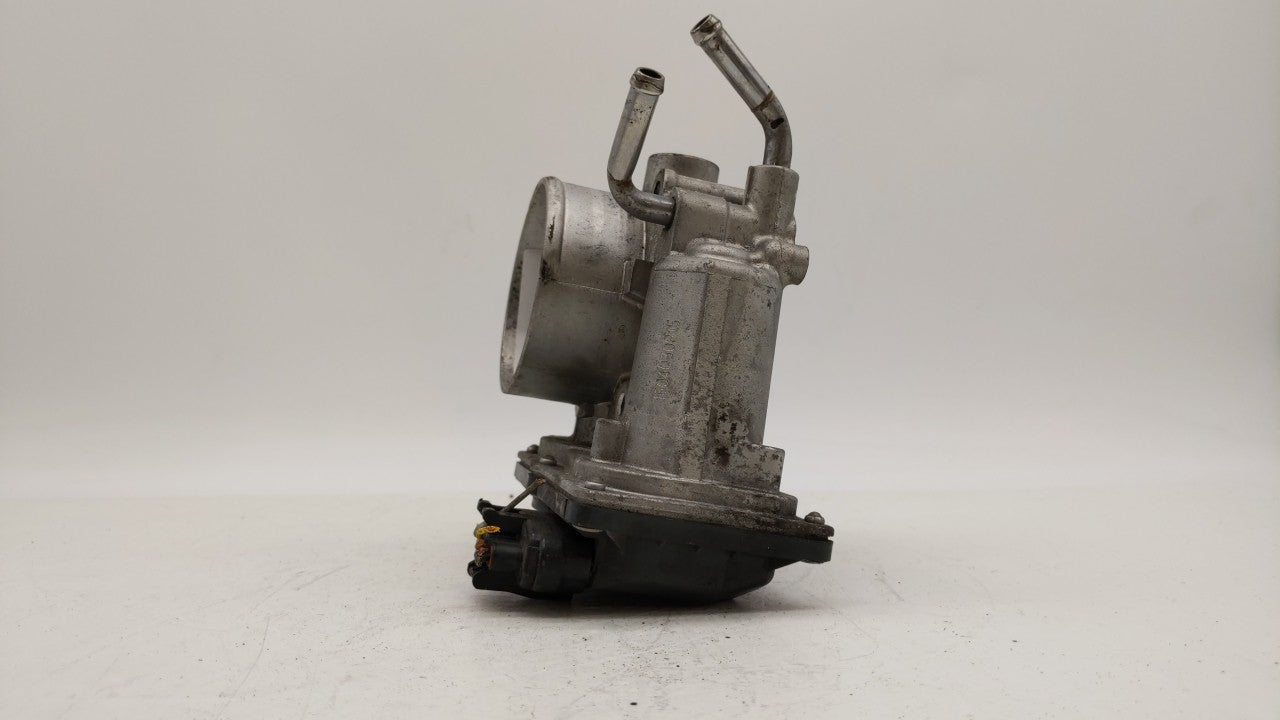 2014-2018 Kia Forte Throttle Body P/N:35100-2E000 Fits Fits 2011 2012 2013 2014 2015 2016 2017 2018 2019 OEM Used Auto Parts