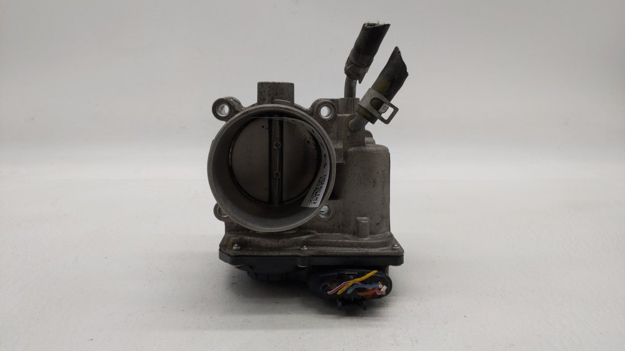 2014-2016 Kia Forte Throttle Body P/N:35100-2E400 Fits Fits 2012 2013 2014 2015 2016 2018 2019 OEM Used Auto Parts - Oemused