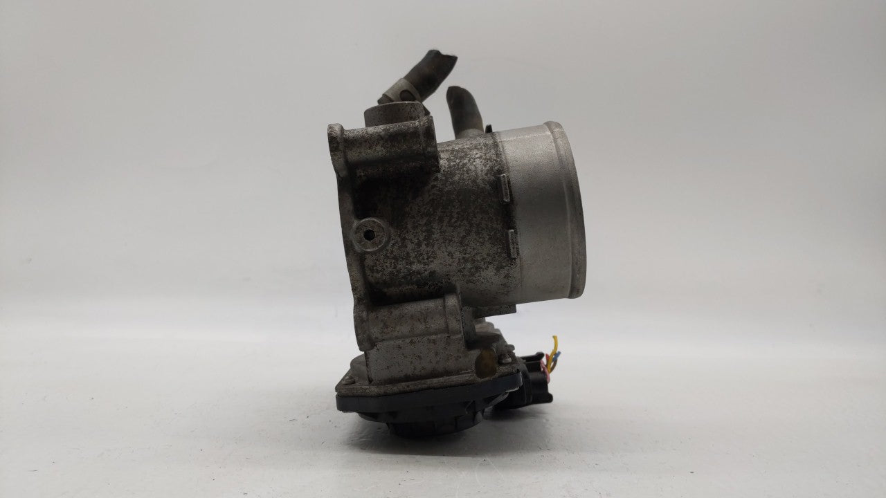 2014-2016 Kia Forte Throttle Body P/N:35100-2E400 Fits Fits 2012 2013 2014 2015 2016 2018 2019 OEM Used Auto Parts - Oemused