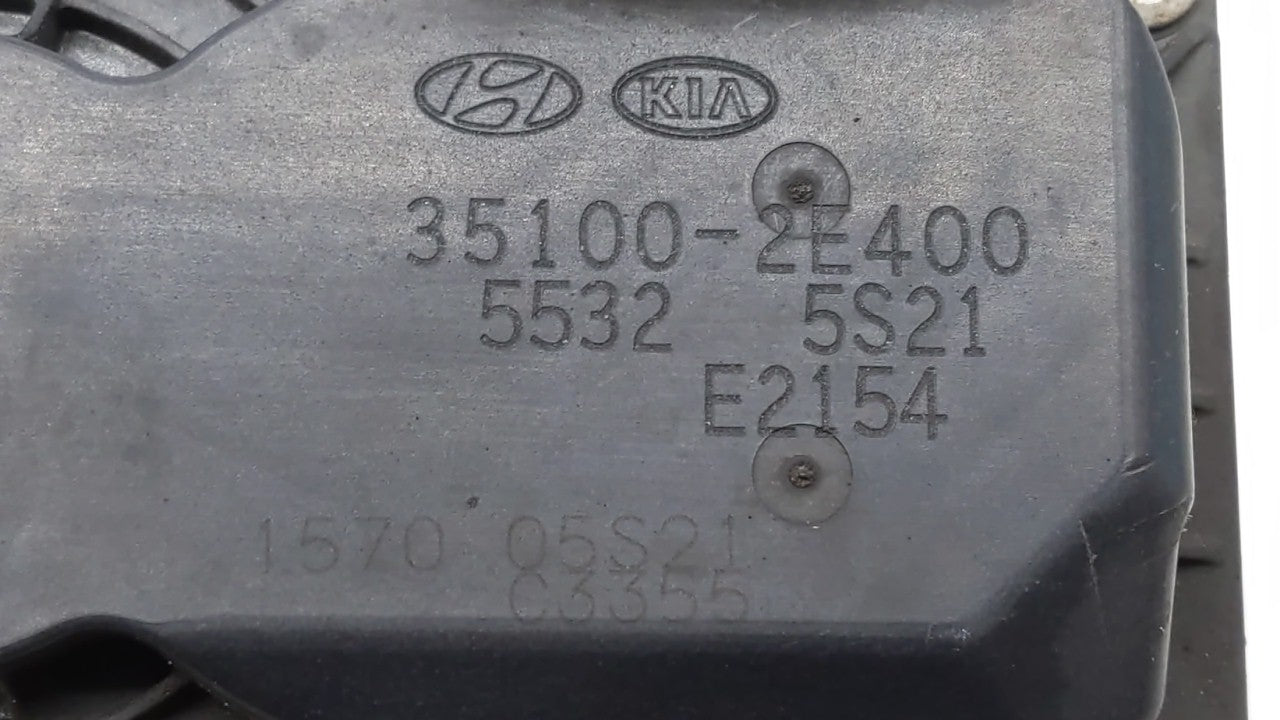 2014-2016 Kia Forte Throttle Body P/N:35100-2E400 Fits Fits 2012 2013 2014 2015 2016 2018 2019 OEM Used Auto Parts - Oemused