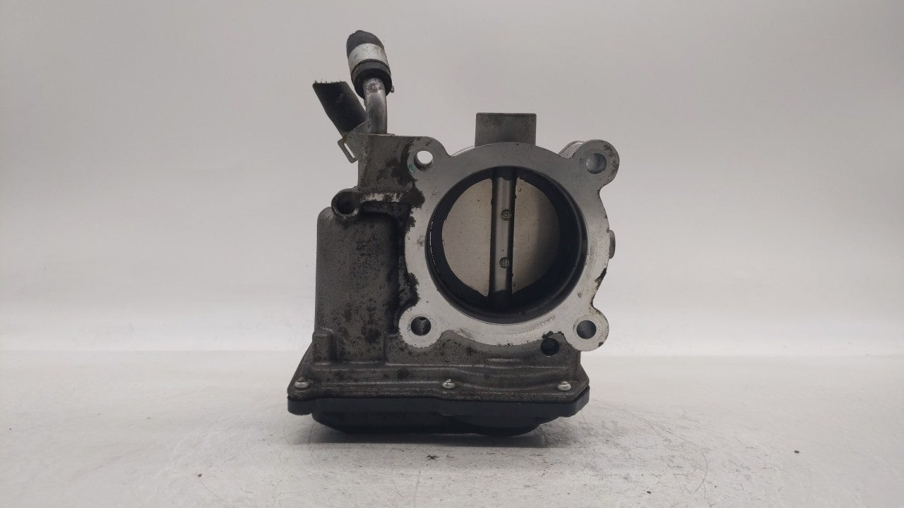 2014-2016 Kia Forte Throttle Body P/N:35100-2E400 Fits Fits 2012 2013 2014 2015 2016 2018 2019 OEM Used Auto Parts - Oemused
