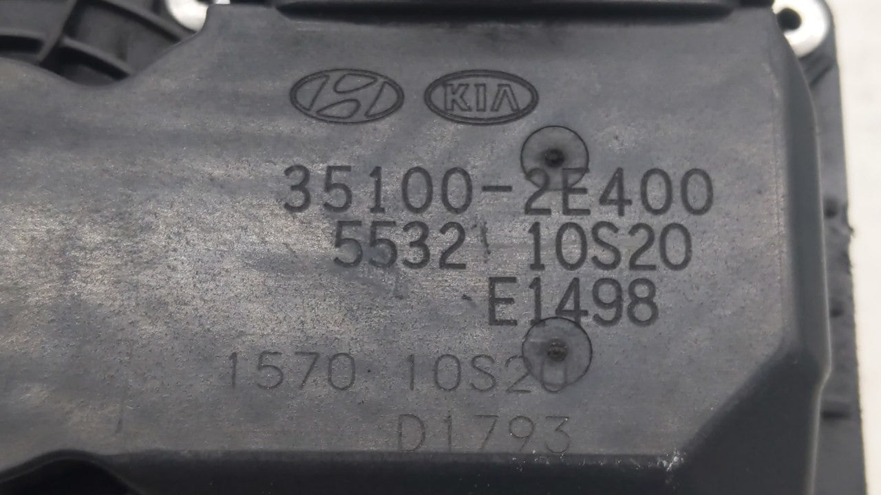 2014-2016 Kia Forte Throttle Body P/N:35100-2E400 Fits Fits 2012 2013 2014 2015 2016 2018 2019 OEM Used Auto Parts - Oemused