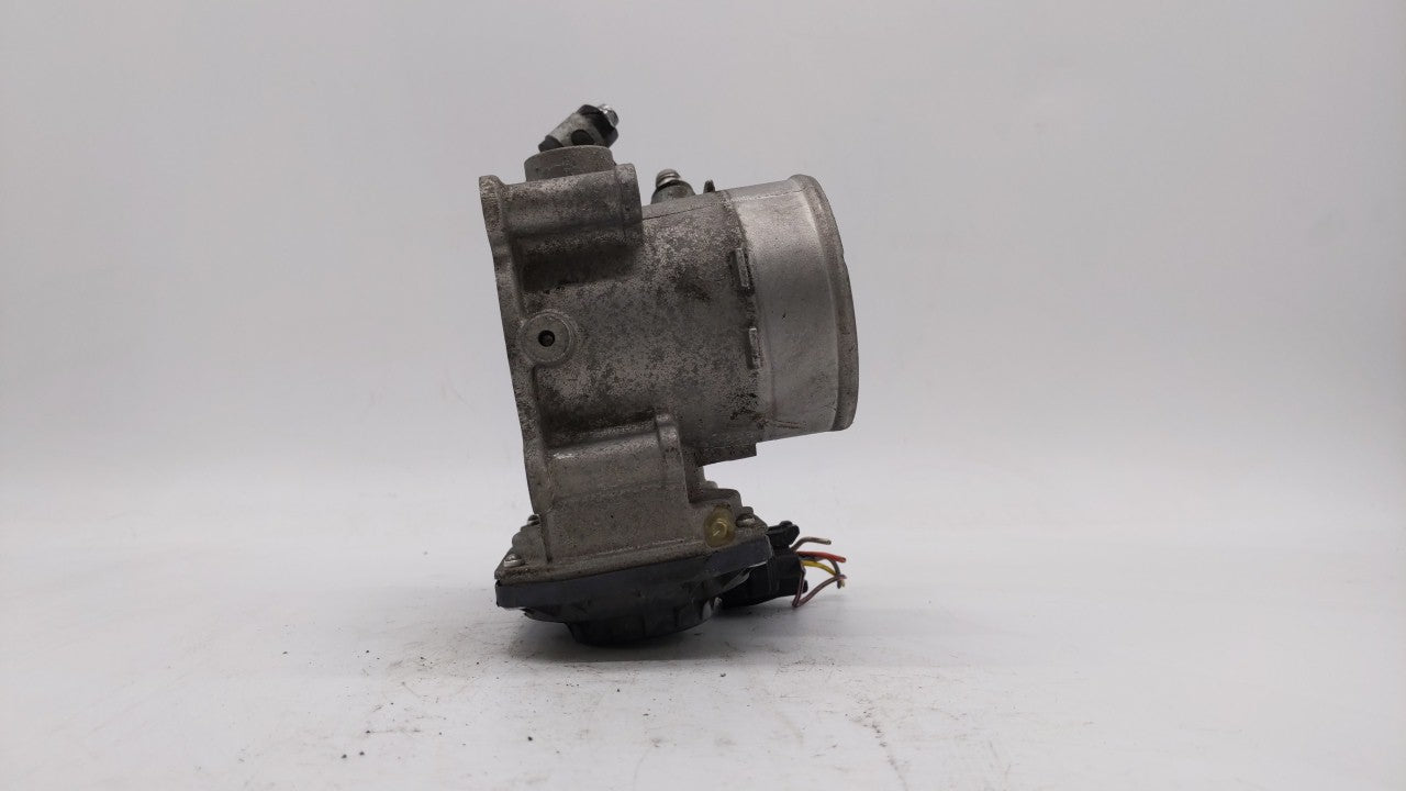 2014-2016 Kia Forte Throttle Body P/N:35100-2E400 Fits Fits 2012 2013 2014 2015 2016 2018 2019 OEM Used Auto Parts - Oemused