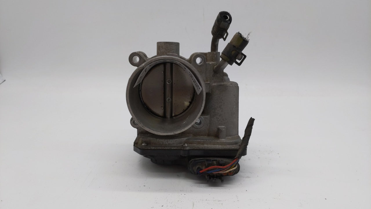 2014-2016 Kia Forte Throttle Body P/N:35100-2E400 Fits Fits 2012 2013 2014 2015 2016 2018 2019 OEM Used Auto Parts - Oemused