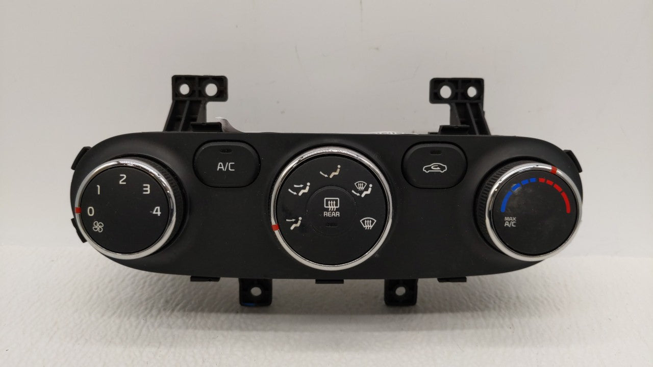 2014-2016 Kia Forte Climate Control Module Temperature AC/Heater Replacement P/N:97250-A7052WK 97250-A7051WK Fits OEM Used A