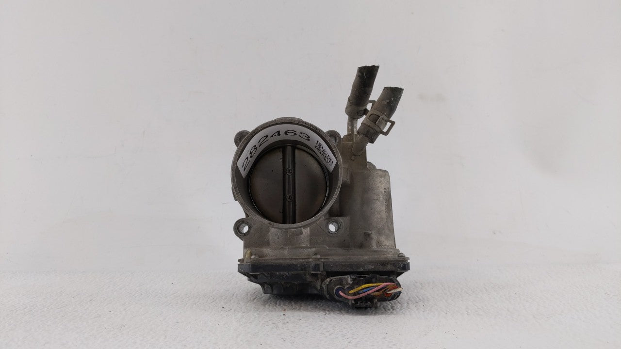 2014-2016 Kia Forte Throttle Body P/N:35100-2E400 Fits Fits 2012 2013 2014 2015 2016 2018 2019 OEM Used Auto Parts - Oemused