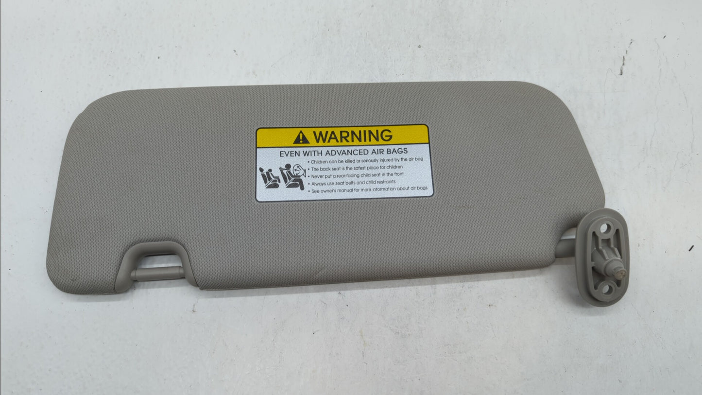 2014-2016 Kia Forte Sun Visor Shade Replacement Passenger Right Mirror Fits Fits 2014 2015 2016 OEM Used Auto Parts - Oemuse