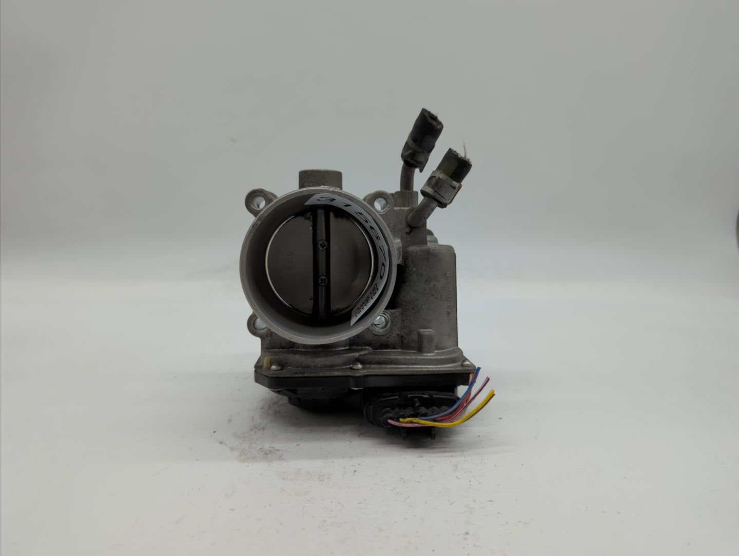2014-2016 Kia Forte Throttle Body P/N:35100-2E400 Fits Fits 2012 2013 2014 2015 2016 2018 2019 OEM Used Auto Parts - Oemused