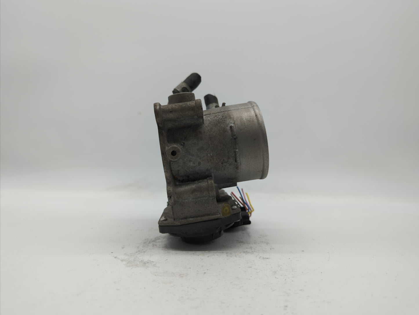 2014-2016 Kia Forte Throttle Body P/N:35100-2E400 Fits Fits 2012 2013 2014 2015 2016 2018 2019 OEM Used Auto Parts - Oemused
