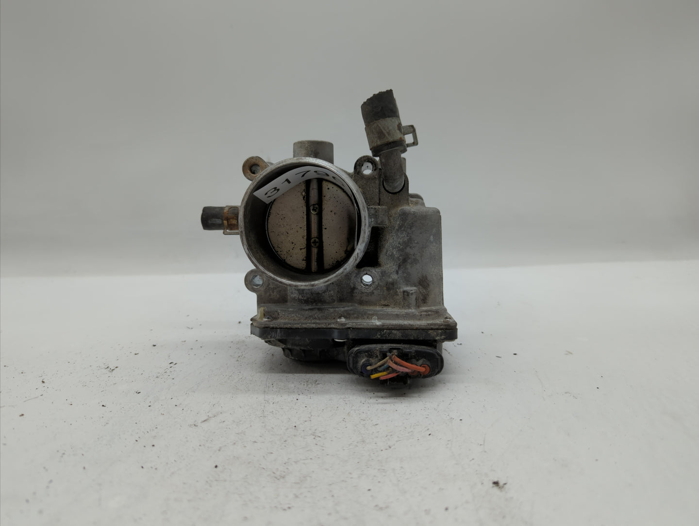 2014-2016 Kia Forte Throttle Body P/N:35100-2B320 Fits Fits 2013 2014 2015 2016 OEM Used Auto Parts - Oemusedautoparts1.com