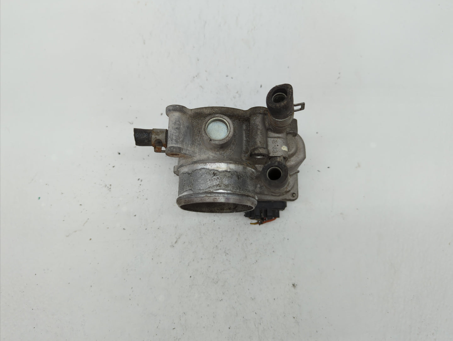 2014-2016 Kia Forte Throttle Body P/N:35100-2B320 Fits Fits 2013 2014 2015 2016 OEM Used Auto Parts - Oemusedautoparts1.com