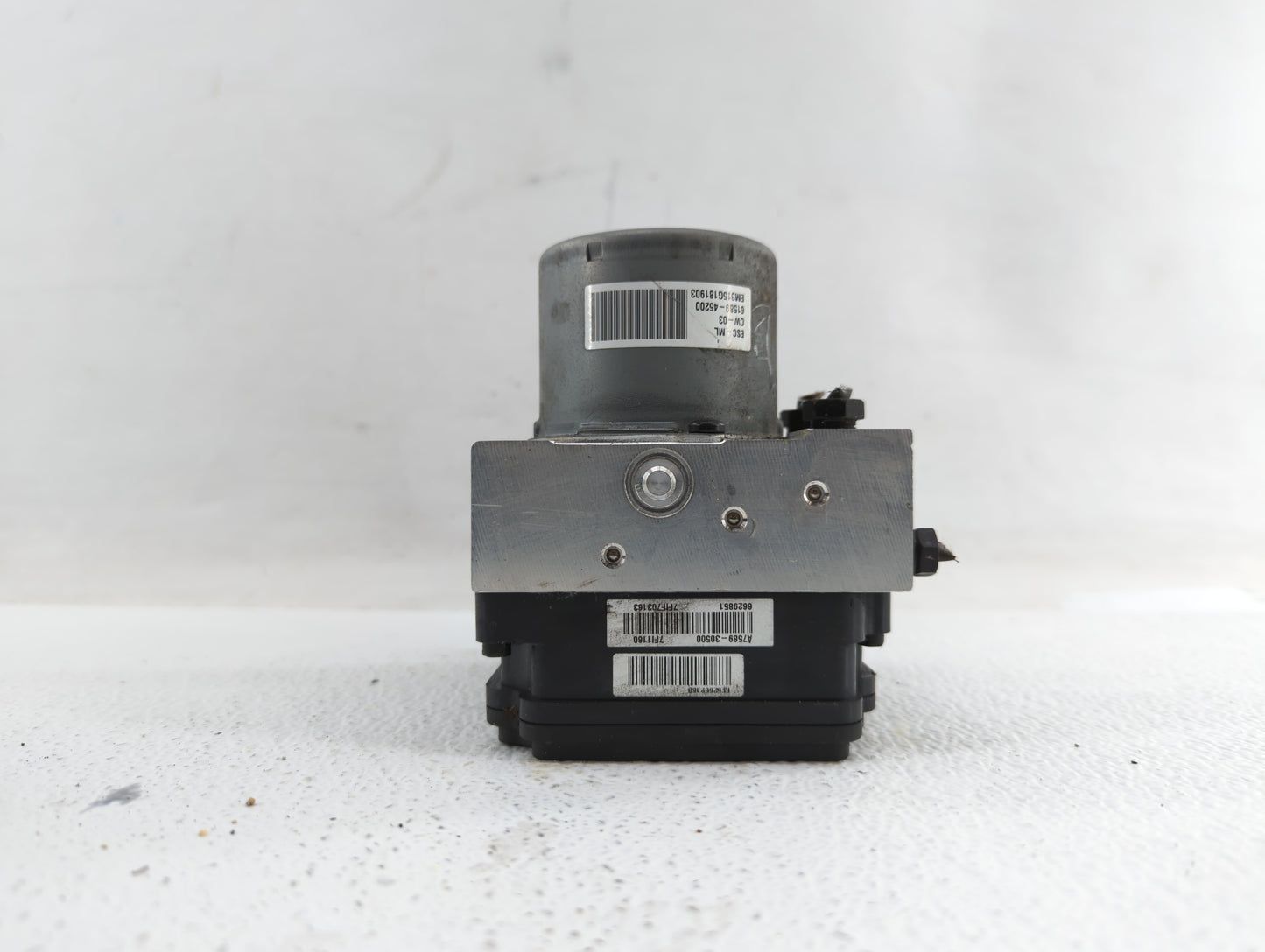 2014-2016 Kia Forte ABS Pump Control Module Replacement P/N:58900-A7200 58920-A7200 Fits Fits 2014 2015 2016 OEM Used Auto P