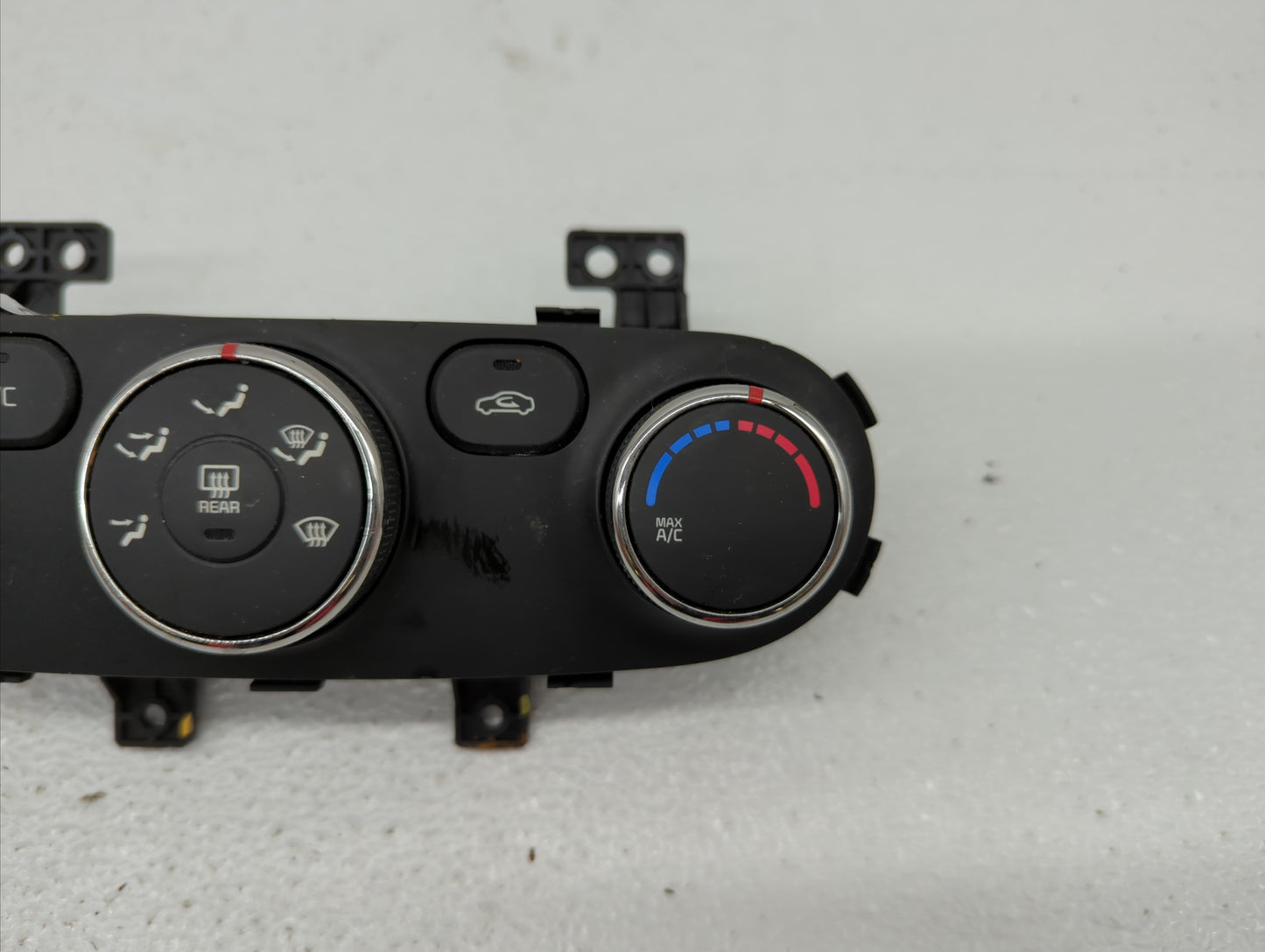 2014-2016 Kia Forte Climate Control Module Temperature AC/Heater Replacement P/N:97250-A7050WK 97250-A7052WK Fits OEM Used A
