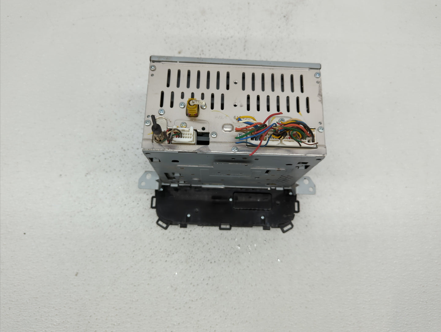 2015-2016 Kia Forte Radio AM FM Cd Player Receiver Replacement P/N:96160-A710WK 96180-A7290WK Fits Fits 2015 2016 OEM Used A