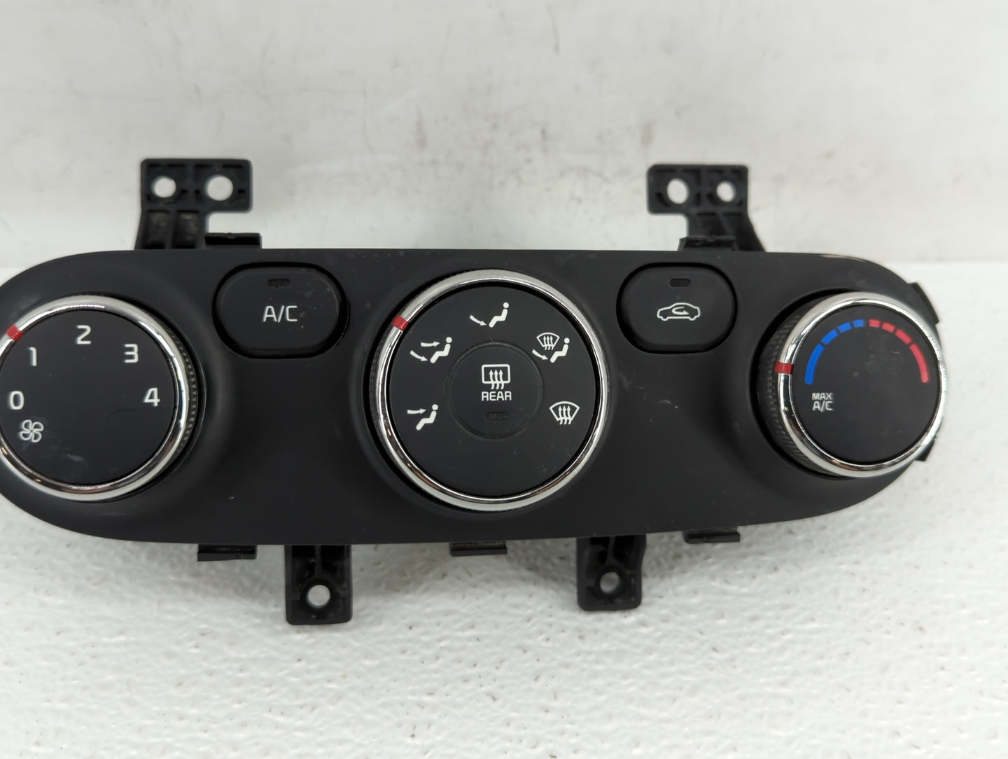 2014-2016 Kia Forte Climate Control Module Temperature AC/Heater Replacement P/N:97250-A7050WK 97250-A7052WK Fits OEM Used A