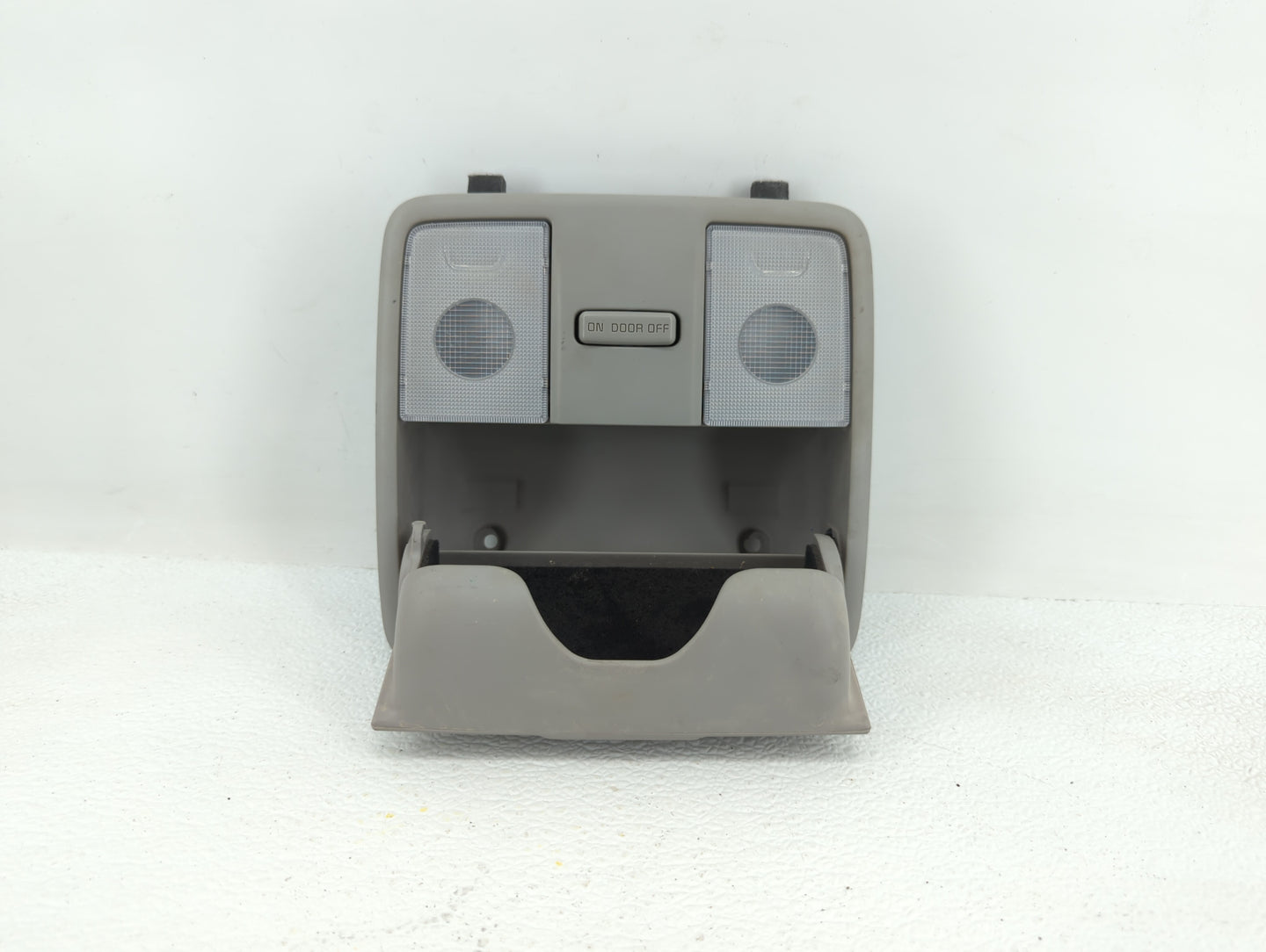 2016 Kia Forte Overhead Roof Console Grey - Oemusedautoparts1.com