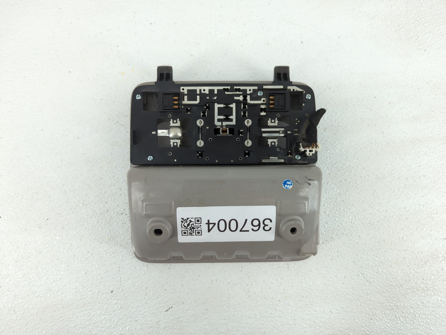 2016 Kia Forte Overhead Roof Console Grey - Oemusedautoparts1.com