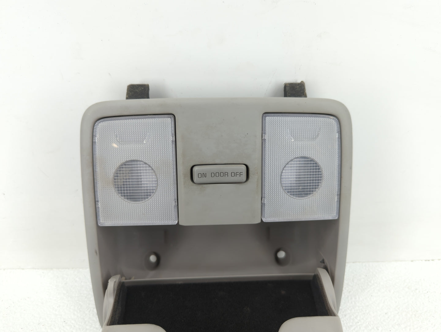 2016 Kia Forte Overhead Roof Console Light Beige - Oemusedautoparts1.com