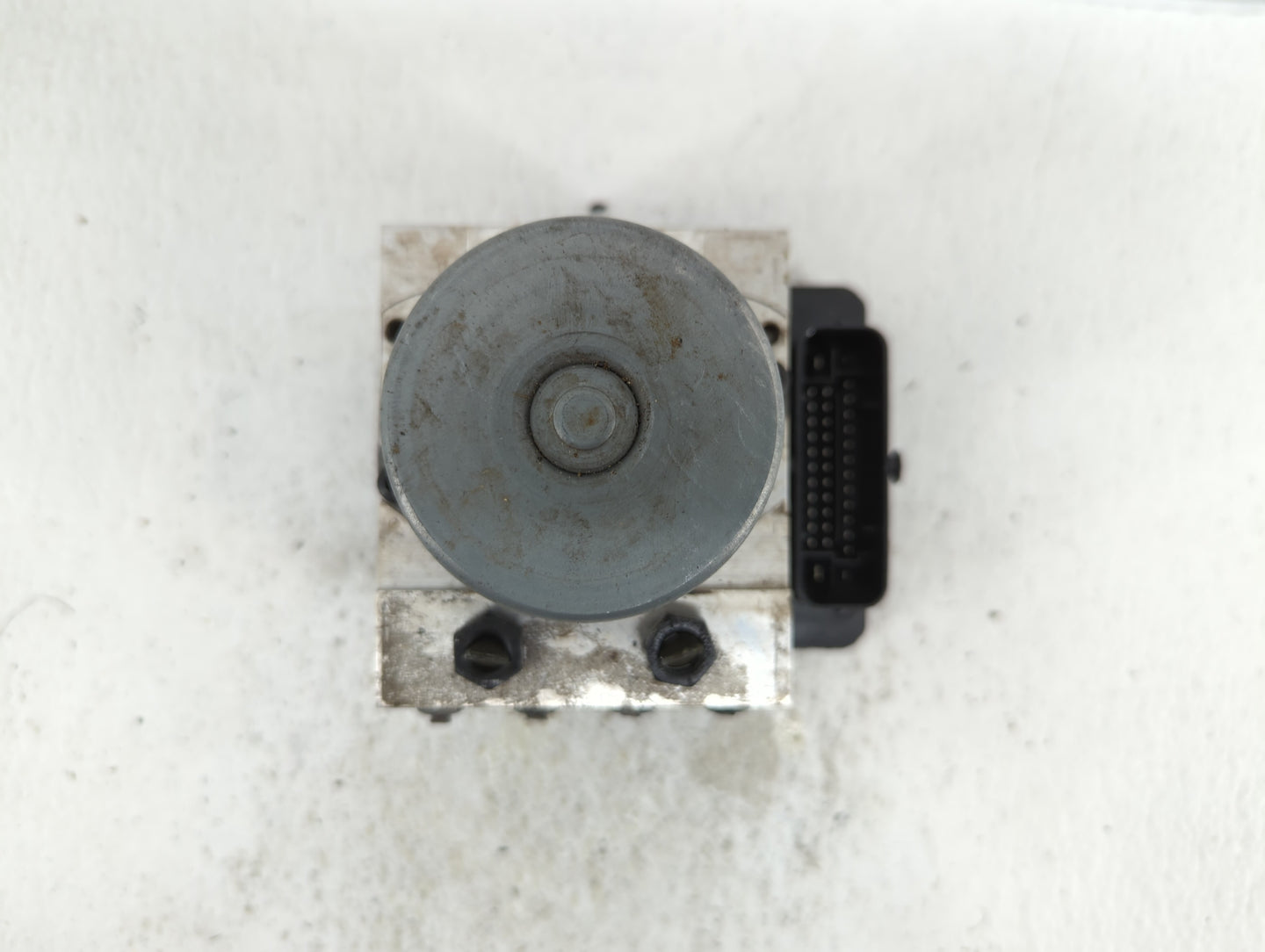 2014-2016 Kia Forte ABS Pump Control Module Replacement P/N:58900-A7200 58920-A7200 Fits Fits 2014 2015 2016 OEM Used Auto P
