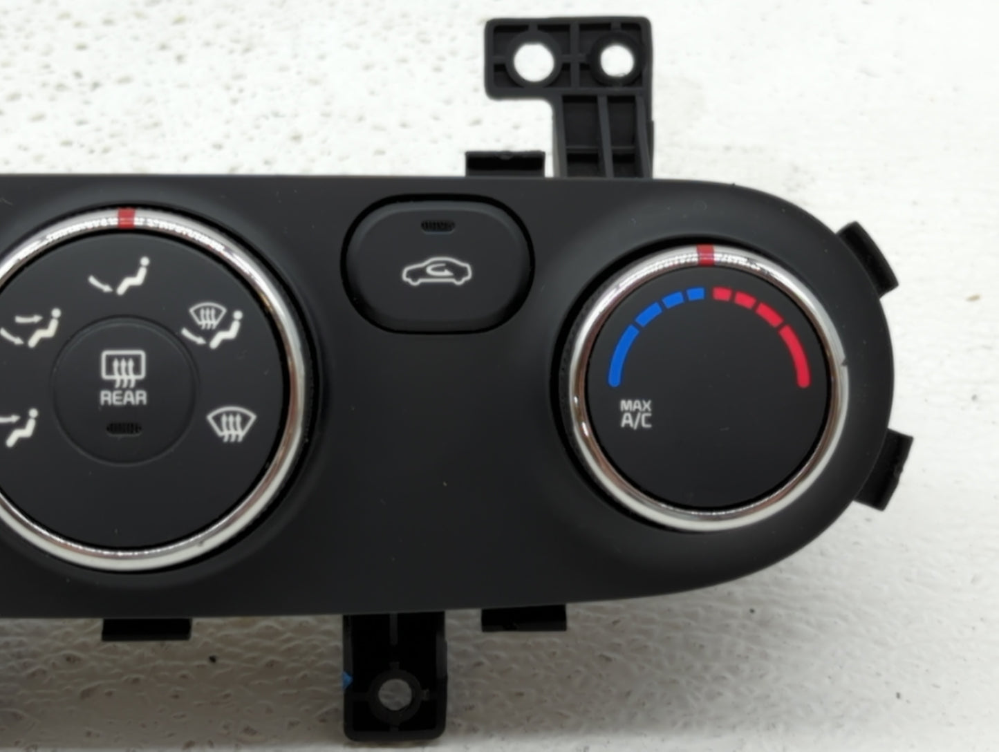 2014-2016 Kia Forte Climate Control Module Temperature AC/Heater Replacement P/N:97250-A7XXX 97250-A7050WK Fits OEM Used Aut