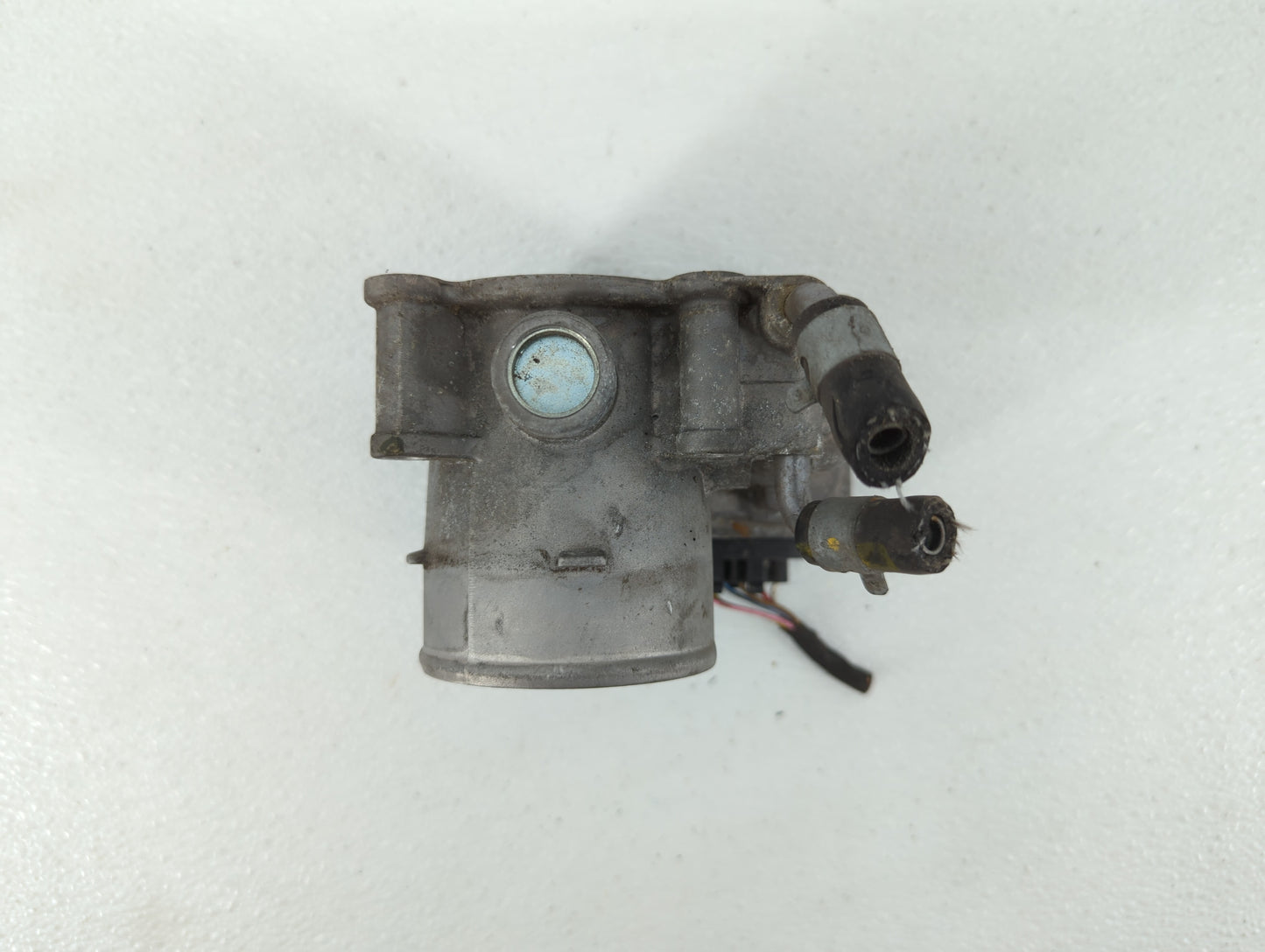 2014-2016 Kia Forte Throttle Body P/N:35100-2E400 35100-2E000 Fits Fits 2012 2013 2014 2015 2016 2018 2019 OEM Used Auto Par