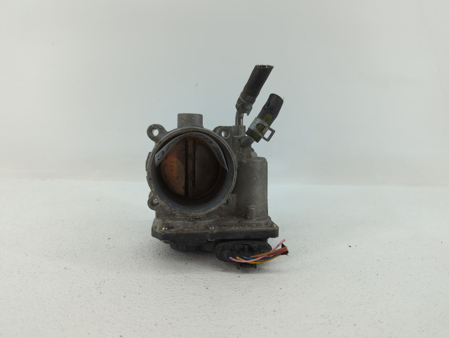 2014-2016 Kia Forte Throttle Body P/N:35100-2E400 35100-2E000 Fits Fits 2012 2013 2014 2015 2016 2018 2019 OEM Used Auto Par