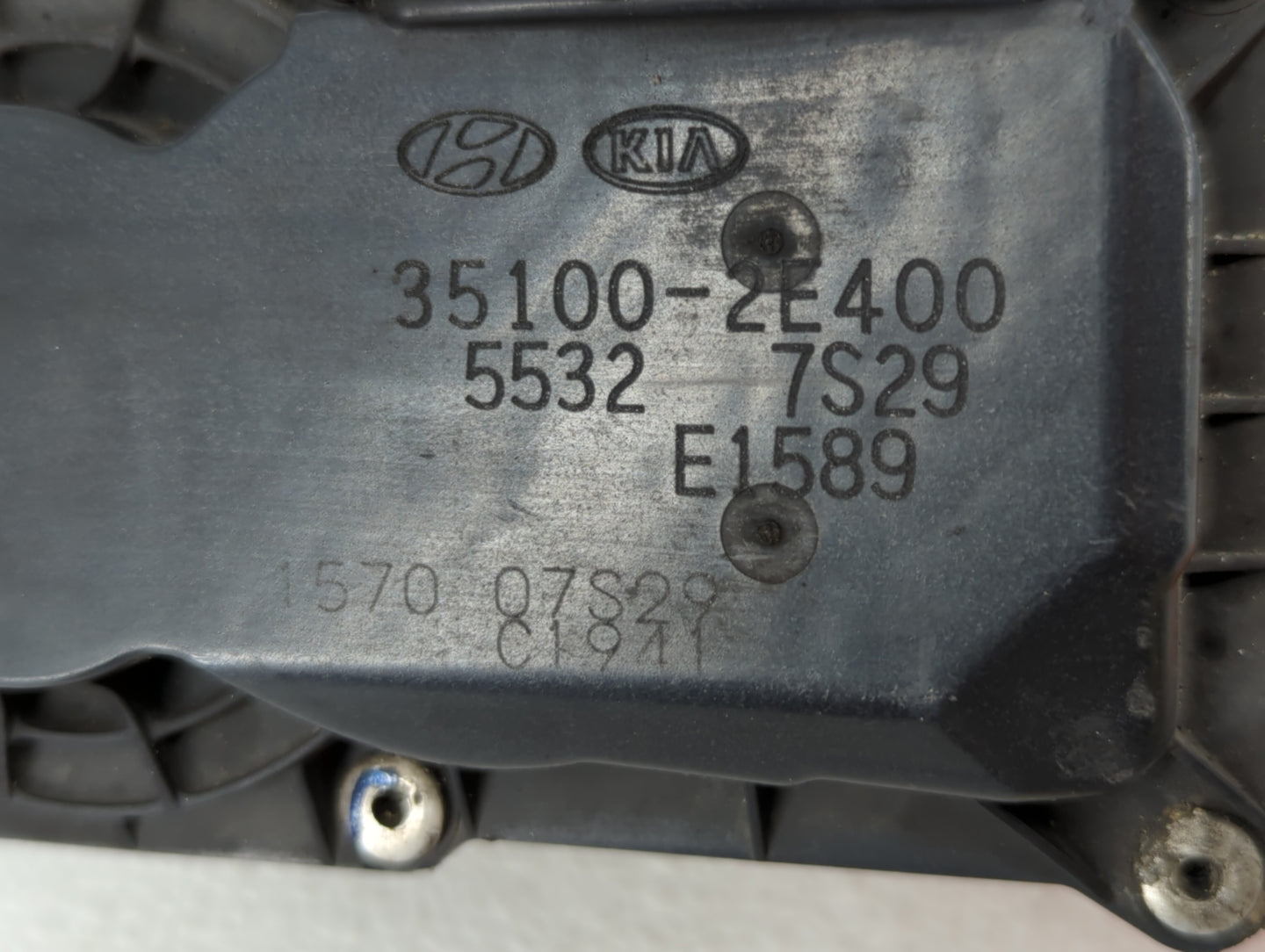 2014-2016 Kia Forte Throttle Body P/N:35100-2E400 35100-2E000 Fits Fits 2012 2013 2014 2015 2016 2018 2019 OEM Used Auto Par